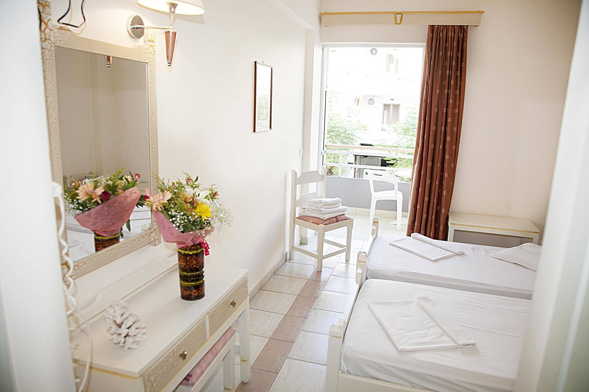 Theonia Hotel Kos By Eksteriør billede